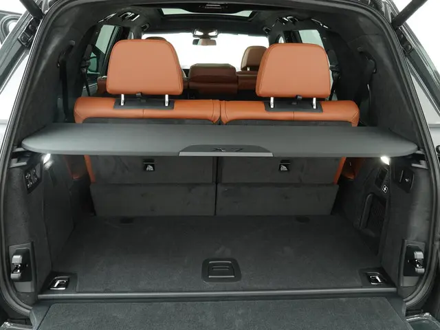 BMW X7 xDrive40i 2026 Benzine 26