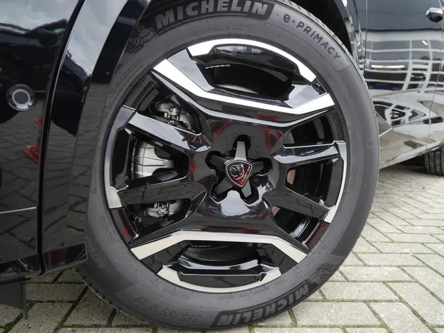 Peugeot e-5008 GT Avantage 73 kWh 2025 Elektrisch 51