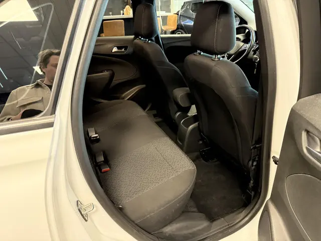 Opel Crossland 1.2 Turbo Elegance 2021 Benzine 18