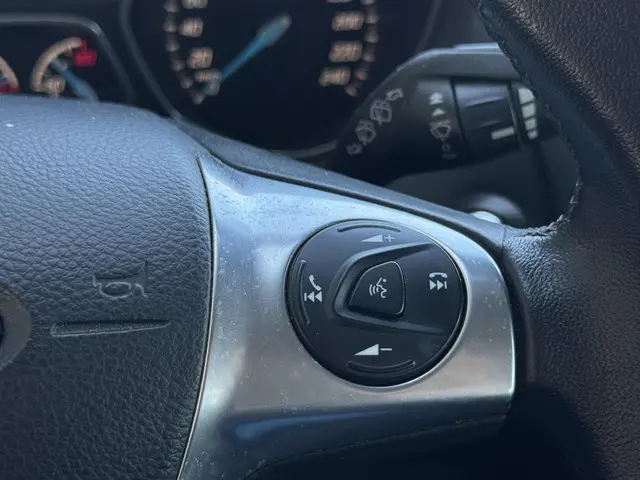 Ford Focus Wagon 1.0 EcoBoost Titanium 2013 Benzine 19