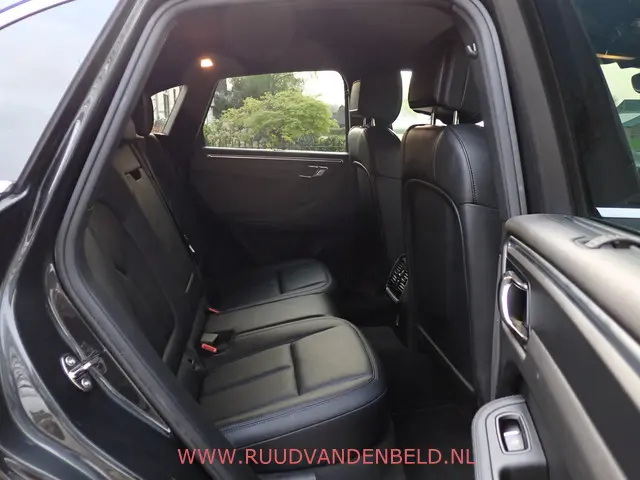 Porsche Macan 2.0 2017 Benzine 21