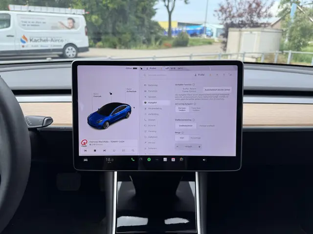 Tesla Model 3 Range Plus 2020 Elektrisch 22
