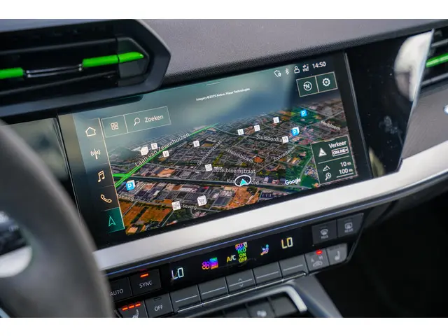 Audi RS3 A3 Limousine 2.5 TFSI quattro 2023 Benzine 19