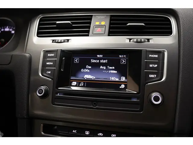 Volkswagen Golf 1.0 TSI Edition [ airco ] 2016 Benzine 15