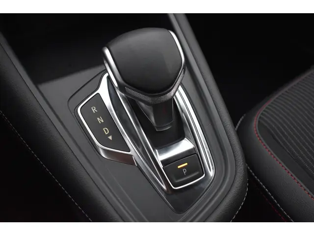 Renault Captur Mild Hybrid 160 PK R.S. Line 2022 Benzine 20