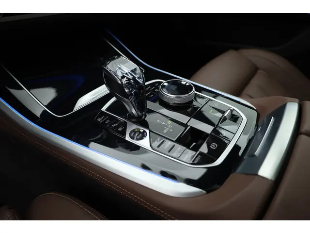 BMW X5 xDrive45e M Sport 2022 Hybride Benzine 6