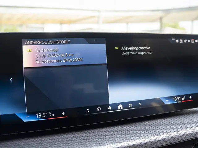 BMW 3 Serie Touring 320i 2025 Benzine 29