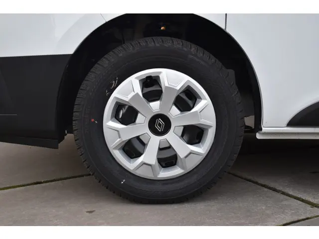 Renault Trafic Advance 2024 Diesel 5