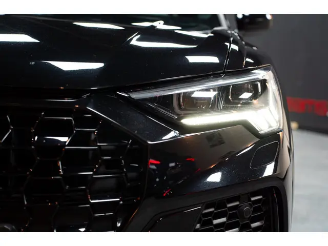 Audi Q3 RS PANO|AUT7|LEDER|RSDYNAMIC 2021 Benzine 9