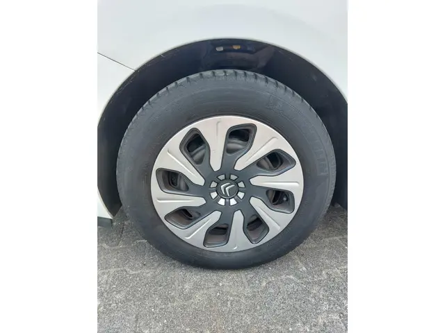 Citroën C3 1.0 PureTech Attraction 2016 Benzine 20