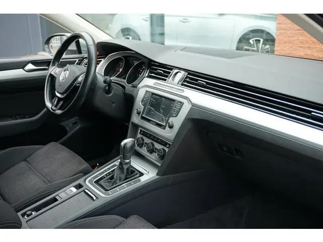 Volkswagen Passat 1.6 TDI Comfortline 2015 Diesel 4
