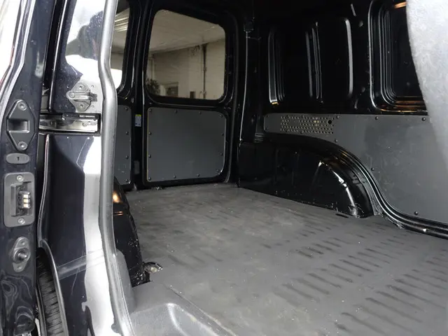 Volkswagen Caddy 2.0 TDI Euro 6 L1 R Line- 2017 Diesel 31