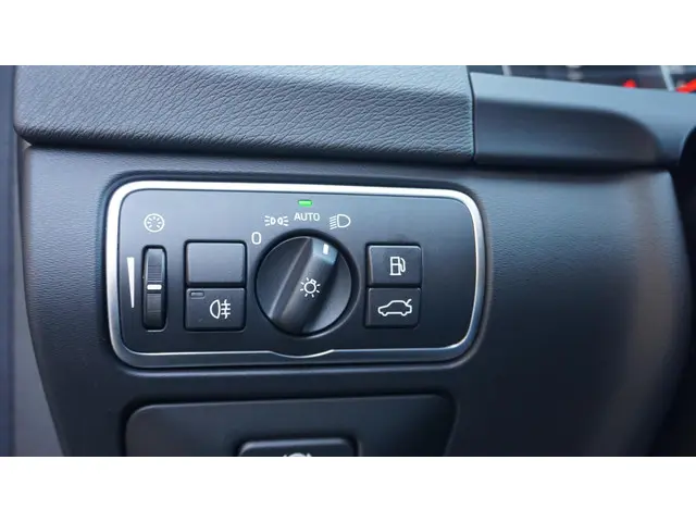 Volvo V60 1.5 123PK T2 Automaat Kinetic 2017 Benzine 30