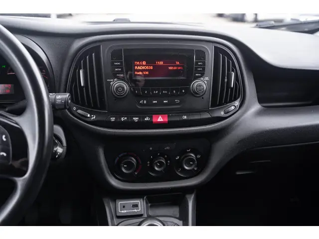 Fiat Doblò 1.3 MJet 90 pk L1H1 2015 Diesel 30