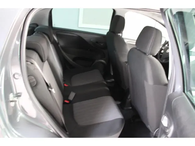 Fiat Punto Evo 0.9 TwinAir Sempre 2017 Benzine 9