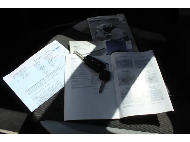 Toyota Aygo 1.0 VVT-i x-clusiv//Camera//ECC!! 2014 Benzine 18