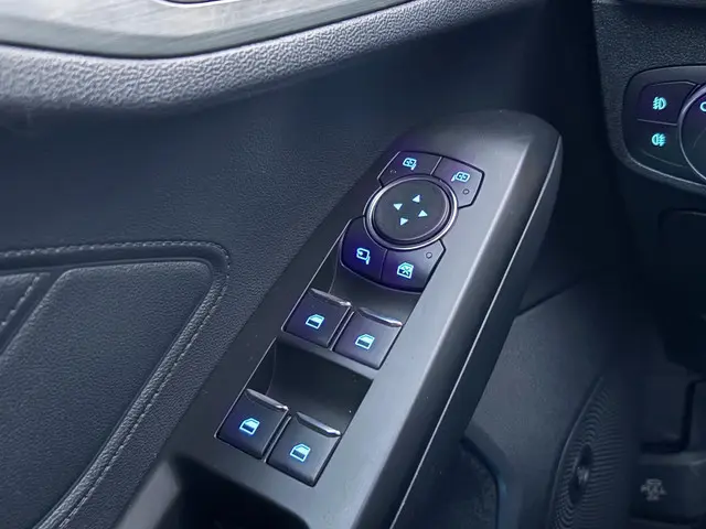 Ford Focus 1.0 EcoBoost Titanium Business 2018 Benzine 28