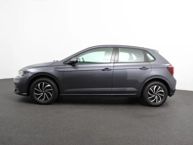 Volkswagen Polo 1.0 TSI DSG Life 2024 Benzine 8