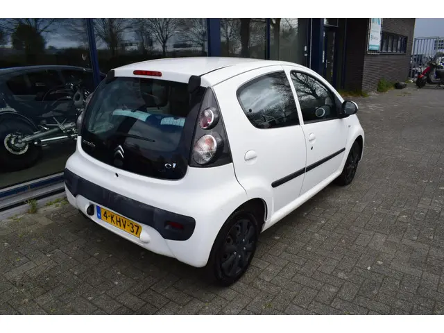 Citroën C1 1.0 Collection 5 deurs airco 2013 Benzine 6