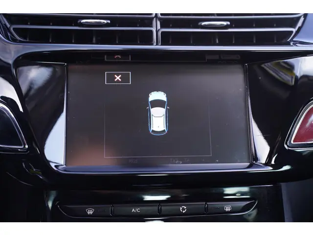 Citroën C3 1.2 PureTech Exclusive 2016 Benzine 32