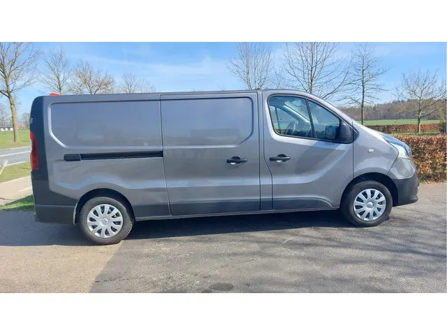 Renault Trafic 1.6 dCi T29 L2H1 Comfort 2019 Diesel 14