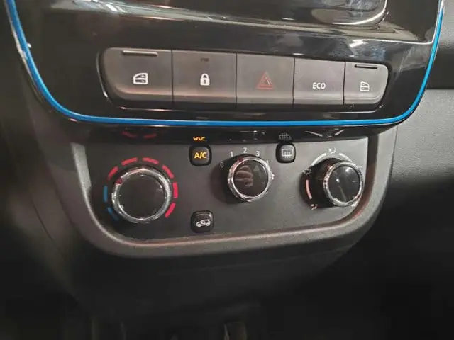 Dacia Spring Essential 27 kWh 2022 Elektrisch 14