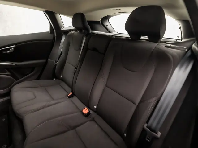 Volvo V40 2.0 T2 Inscription 2017 Benzine 14