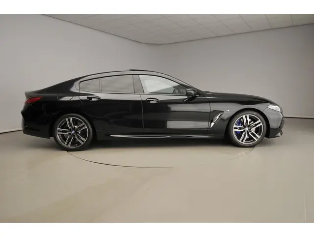 BMW 8 Serie Gran Coupé 840i 2024 Benzine 4