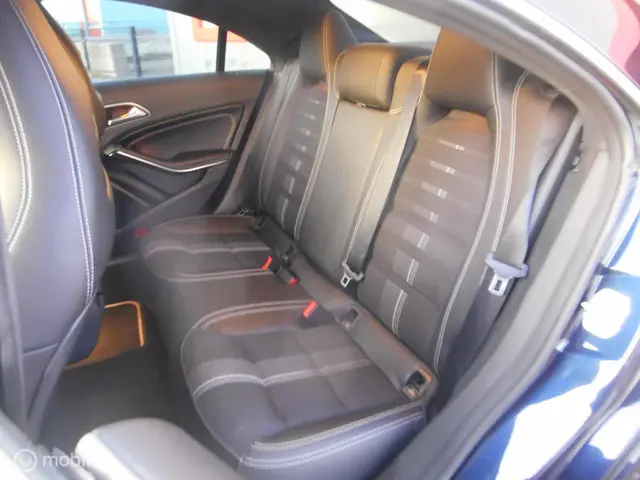 Mercedes-Benz CLA 180 d Ambition 2016 Diesel 12