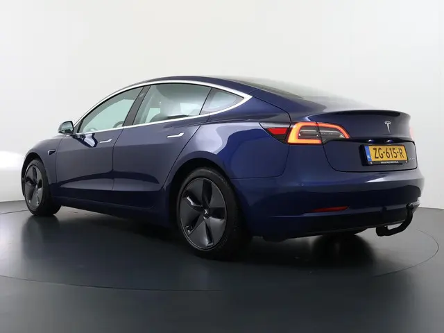 Tesla Model 3 Long Range AWD 75 kWh 2019 Elektrisch 5