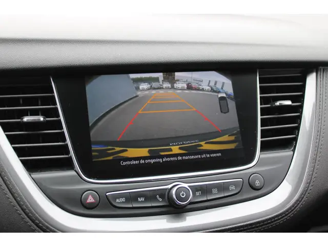 Opel Grandland X 1.2T 130 INNOVATION 2020 Benzine 27