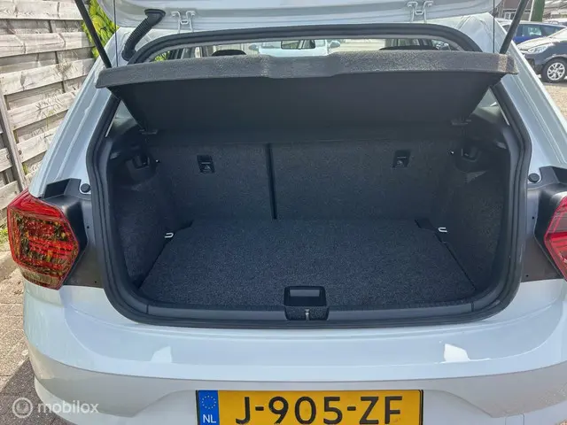 Volkswagen Polo 1.0 TSI Highline Navigatie 2020 Benzine 6