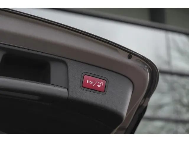 Mercedes-Benz GLA GLA180 AMG 122pk 2019 Benzine 28