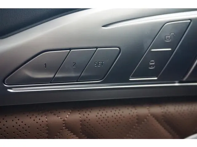 BMW 8 Serie Gran Coupé M8 Competition 2025 Benzine 35