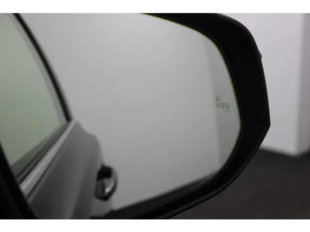 Toyota RAV4 2.5 Hybrid Style 2016 Hybride Benzine 45