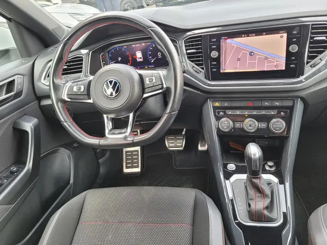 Volkswagen T-Roc 1.5 TSI Sport 2020 Benzine 22