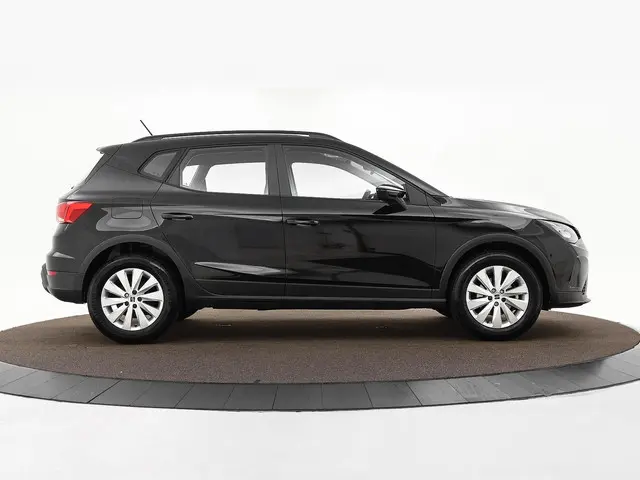 SEAT Arona 1.0 95pk EcoTSI Reference 2024 Benzine 24