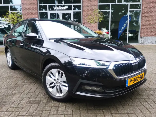 Škoda Octavia Combi 1.0 TSI Business Edition 2022 Benzine 9