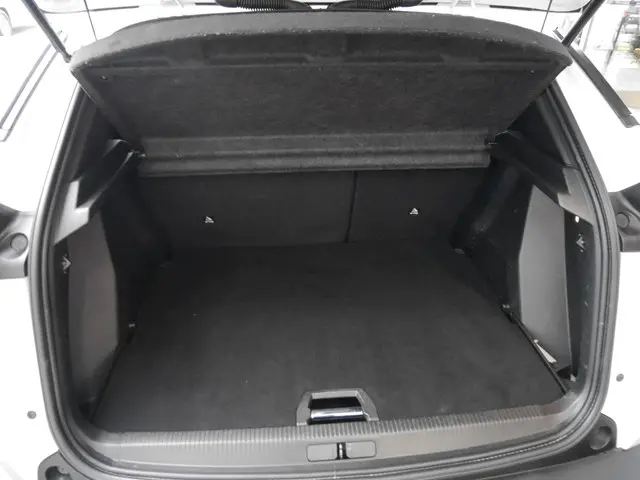 Peugeot e-2008 EV Allure 50 kWh 2020 Elektrisch 10