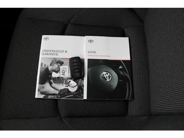 Toyota bZ4X Dynamic 71 kWh 2025 Elektrisch 11