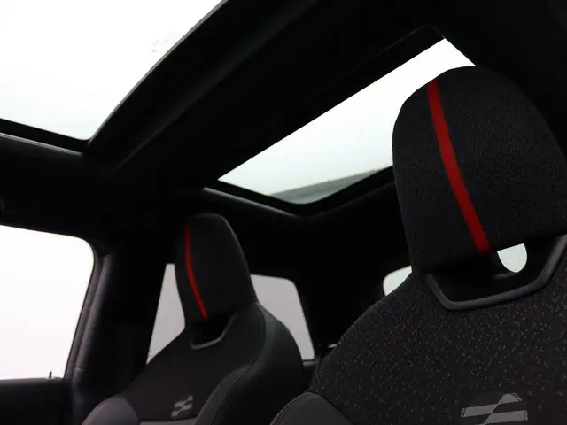 MINI 3-Deurs Cooper 2025 Benzine 11