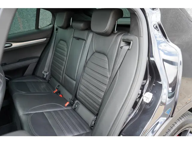 Alfa Romeo Stelvio 2.0 T Q4 B-Tech 2019 Benzine 20