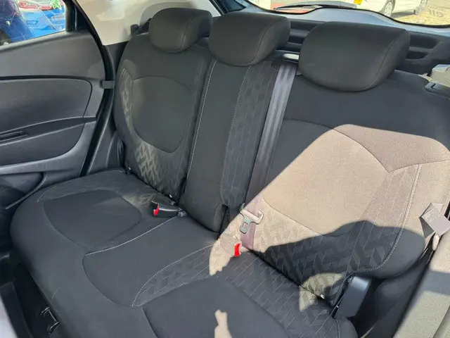 Renault Captur 0.9 TCe Limited 2019 Benzine 37