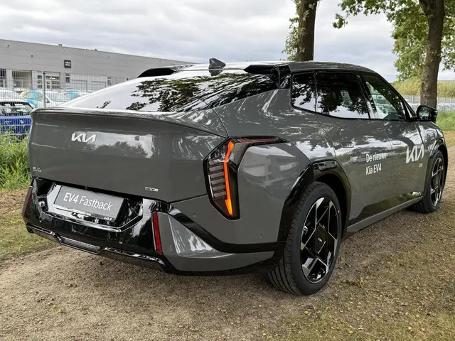 Kia EV4 GT-PlusLine 81.4 kWh 2025 Elektrisch 7