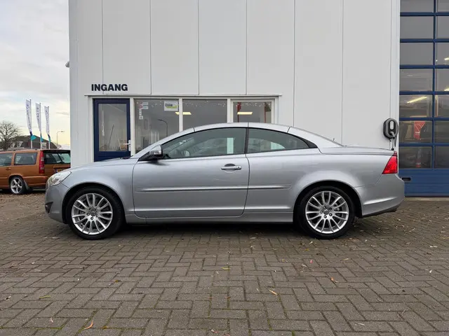 Volvo C70 Convertible 2.5 T5 Tourer 2014 Benzine 12