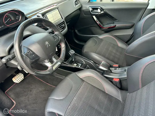 Peugeot 2008 1.2 PureTech GT-Line 2019 Benzine 7
