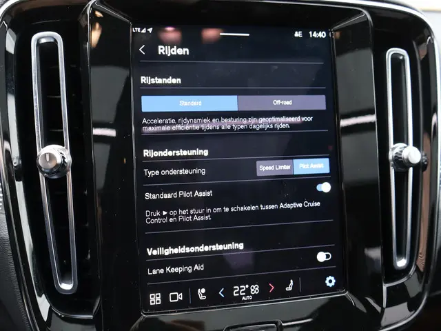 Volvo XC40 P8 AWD R-Design 2020 Elektrisch 35