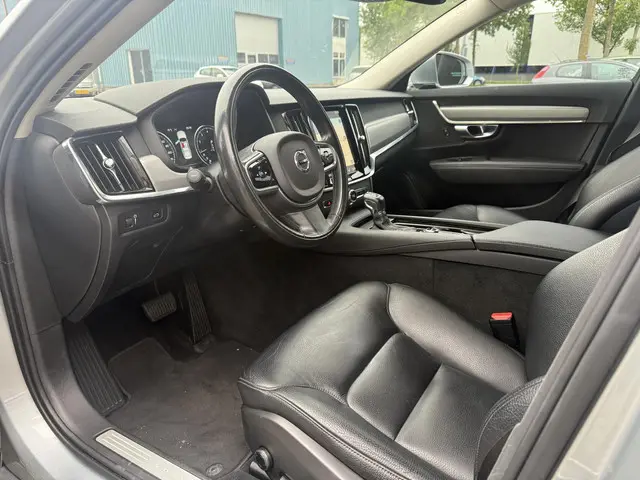 Volvo S90 2.0 T5 2017 Benzine 27