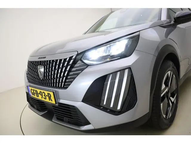 Peugeot 2008 1.2 PureTech 100 Allure 2024 Benzine 42