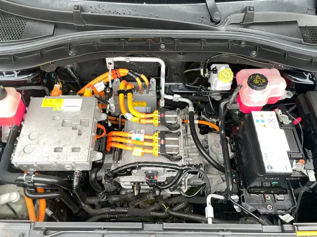 MG ZS EV Luxury 45 kWh |PANO | LEER | PDC | 2020 Elektrisch 10